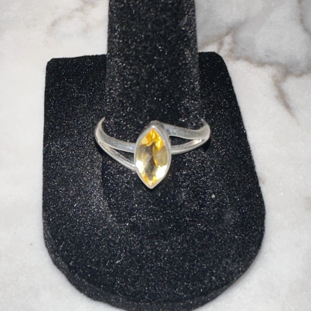Sterling Silver Ring with Natural Citrine